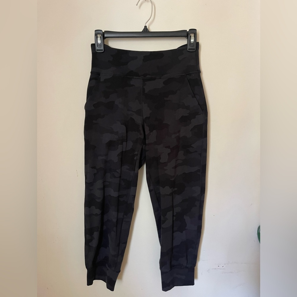 Lululemon Align High-Rise Cropped Jogger